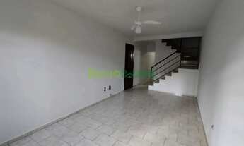 Imagem 3: EXCELENTE SOBRADO DE 04 QUARTOS, PARA MORAR NO LOTIAMENO MALBEC, PRÓXIMO À UNICESUMAR