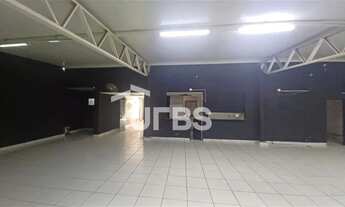 Imagem 2: Casa Comercial de 370,00 m² em Localização Privilegiada - Nova Suiça