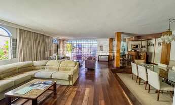 Imagem 2: Espetacular Casa 4 suítes na QI 17 - Lago Sul por R$4.200.000,00