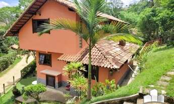 Imagem: Casa 02 quartos em Secretário-Petrópolis/RJ