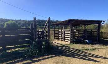 Imagem 3: Haras 11ha, casa sede inacabada, casa caseiro, rio nos fundos, galpão, Sete Lagoas