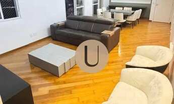 Imagem 3: Apartamento amplo, mobiliado e reformado para locação