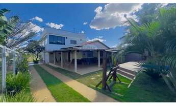 Imagem 3: Casa no Corumba IV com piscina churrasqueira 5 suites ar condicionado em condominio fechad