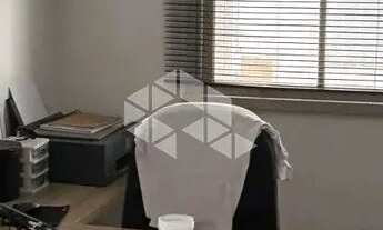 Imagem 6: Apartamento térreo 2 dormitórios no Menino Deus