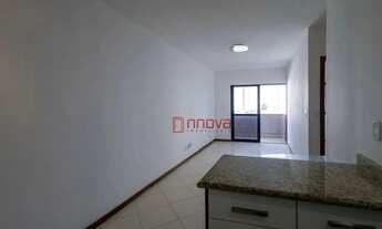 Imagem 4: Aluga apartamento com 1 quarto, varanda, armários completos, ótima localização, 46 m² por