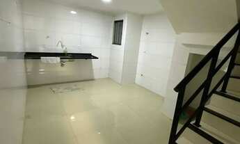 Imagem 4: Triplex para aluguel tem 117 metros quadrados com 3 quartos em Vargem Pequena - Rio de Jan