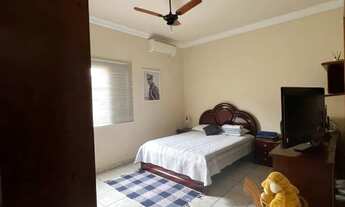 Imagem 6: Casa 3/4 Reformada com Piscina e Área Gourmet** JD COSTA VERDE proximidades do IPASE