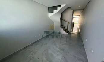 Imagem 3: Casa com entrada independente á venda no bairro Candelária