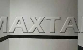 Imagem 7: Prédio comercial em Santana com três andares, várias salas e área de lazer com churrasquei