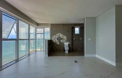 Imagem 7: Apartamento com 3 suítes e 3 vagas em Itapema, com vista mar