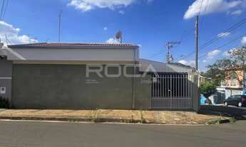 Imagem: Casa Padrão de 2 Dormitórios com Suíte