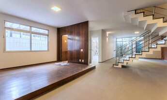 Imagem: Espaçosa Casa de 2 Quartos com Suíte e