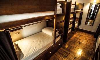 Imagem: Pensão Gay LGBTQIA para Rapazes