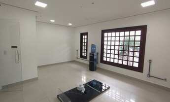 Imagem: Nelson Garcia vende casa no Calhau lado