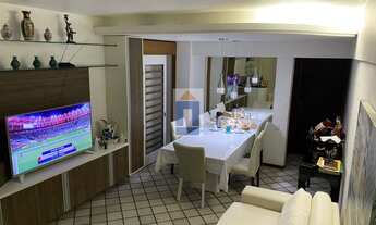 Imagem: 2 quartos, dependência, garagem, elevador