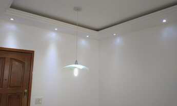 Imagem 5: Apartamento Vazio, 2 quartos, dependência, varanda, elevador, Rua Cambauba, Imperdível!