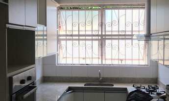 Imagem 4: Casa para venda com 290 metros quadrados com 4 quartos em Vila Lucy - Goiânia - GO