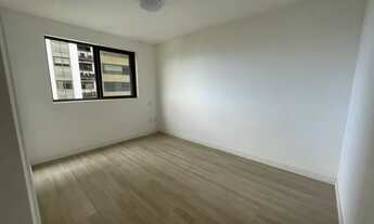 Imagem 7: Apartamento possui 131 m² com 3 Suítes