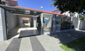 Imagem 2: Casa 4 dormitórios ou + para Venda em Maringá, Parque das Laranjeiras, 4 dormitórios, 1 su