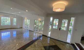 Imagem 1: Casa em Condomínio para Venda em Santana de Parnaíba, Alphaville, 4 dormitórios, 4 suítes