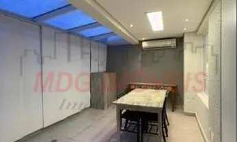 Imagem 2: Apartamento de 41 m² na Vila Mariana com 1 quarto, sacada, e 1 vaga próximo ao Metrô Ana R