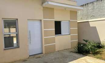 Imagem 2: Porto Feliz - Casa 2 quartos sala cozinha, banheiro e quintal