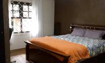 Imagem 2: Quarto mobiliado no Capão da Imbuia