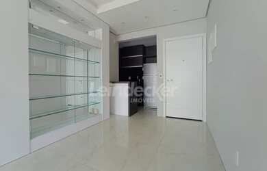 Imagem 4: PORTO ALEGRE - Apartamento Padrão - JARDIM BOTANICO