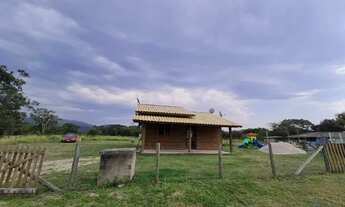 Imagem 2: Casa para Locação em Imbituba, Nova Brasilia, 2 dormitórios, 1 suíte, 1 banheiro