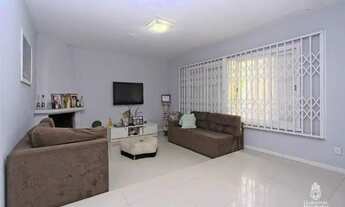 Imagem 2: Casa para Venda - 180m², 3 dormitórios, sendo 1 suites, 2 vagas - Jardim Verde