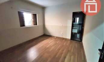 Imagem 7: Casa com 4 dormitórios para alugar, 190 m² por R$ 2.200,00/mês - Matadouro - Bragança Paul