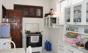 Imagem 5: Casa para venda com 130 metros quadrados com 3 quartos