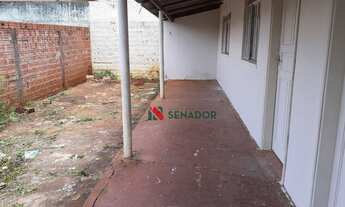 Imagem 3: Casa com 1 dormitório para alugar, 63 m² por R$ 650,00/mês - Brasília - Londrina/PR