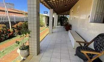 Imagem 2: Casa de andar na Praia da Caueira