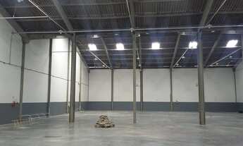 Imagem 1: GALPAO EM PALHOÇA DE FRENTE Br 282