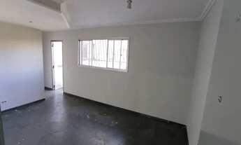 Imagem: Alugo Apartamento com 3 Quartos no Bairro