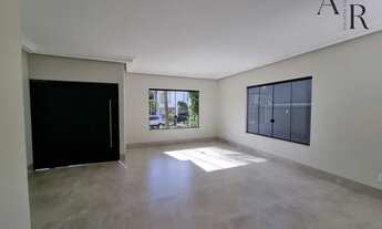 Imagem 5: Casa térrea NOVA no Jardins Madri para venda com 236m², 4 quartos, piscina aquecida