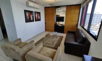 Imagem 4: Conjunto comercial para locação em Pinheiros. Sala com 129 m² e mobiliada, completíssima