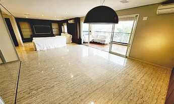 Imagem 2: Apartamento para venda possui 198 metros quadrados com 3 quartos em Alto da Lapa - São Pau