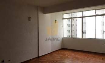 Imagem 2: Apartamento reformado com 2 dormitórios em Higienópolis