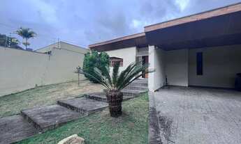 Imagem: CL)Casa para venda possui 250 metros quadrados