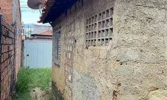 Imagem 6: Vendo material de uma casa no bairro vamos ver o sol