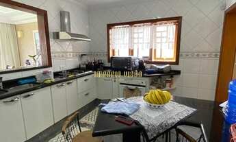 Imagem 4: Casa de alto padrão com 5 dormitórios para locação no condomínio de luxo Arujá 5