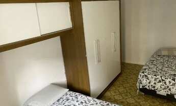 Imagem 5: Apartamento Espaçoso de 2 Quartos a Poucos Passos da Praia da Enseada