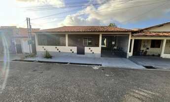 Imagem 2: Casa no bairro Porto Grande / 3 quartos