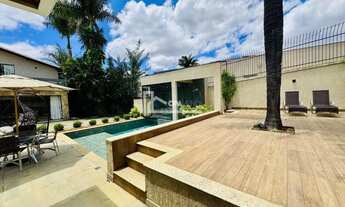 Imagem 4: Casa a Venda no Bairro Santa Amélia com 4 Quartos, sendo 3 Suítes, Piscina e Sauna