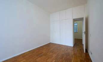 Imagem 7: Imóvel para aluguel possui 115 metros quadrados com 3 quartos em Copacabana - Rio de Janei