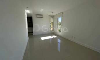 Imagem 3: Apartamento para Venda em Florianópolis, Campeche, 2 dormitórios, 1 suíte, 2 banheiros, 1