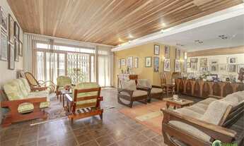 Imagem: Casa com 5 quartos à venda em Rio Branco