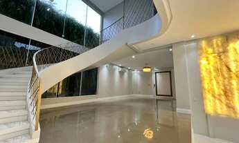 Imagem 2: COND. AMAZON GARDEN - MANSÃO COM 4 SUÍTES, PISCINA, POÇO E 2 LAVABOS